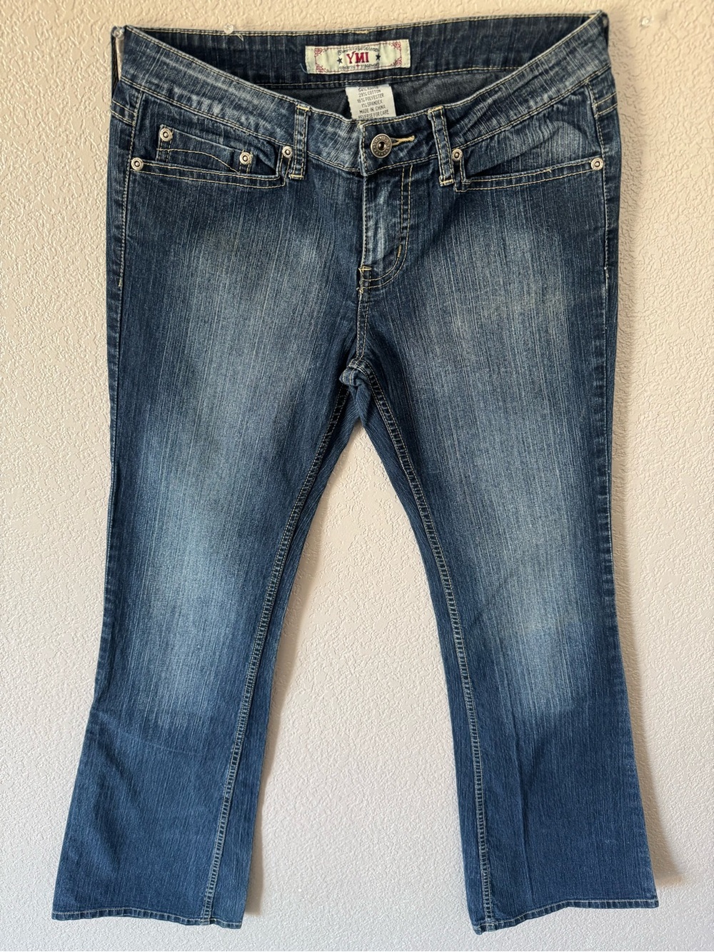 YMI Women's Flared Jeans in Faded Blue Denim